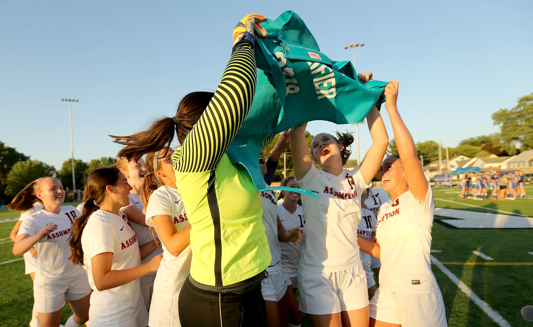 060418-assumption-soccer-001